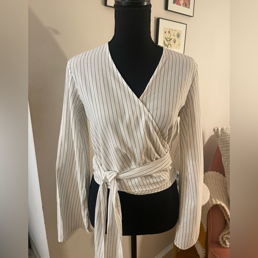 🌸 Mango Pinstripe Wrap Blouse - Size 4! 🌸